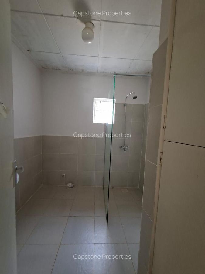 4 Bed House with En Suite in Kyuna - 8