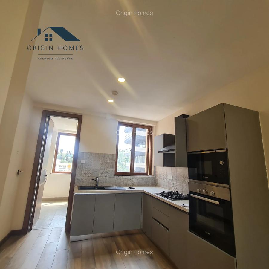 2 Bed Apartment with En Suite at Peponi Road - 4
