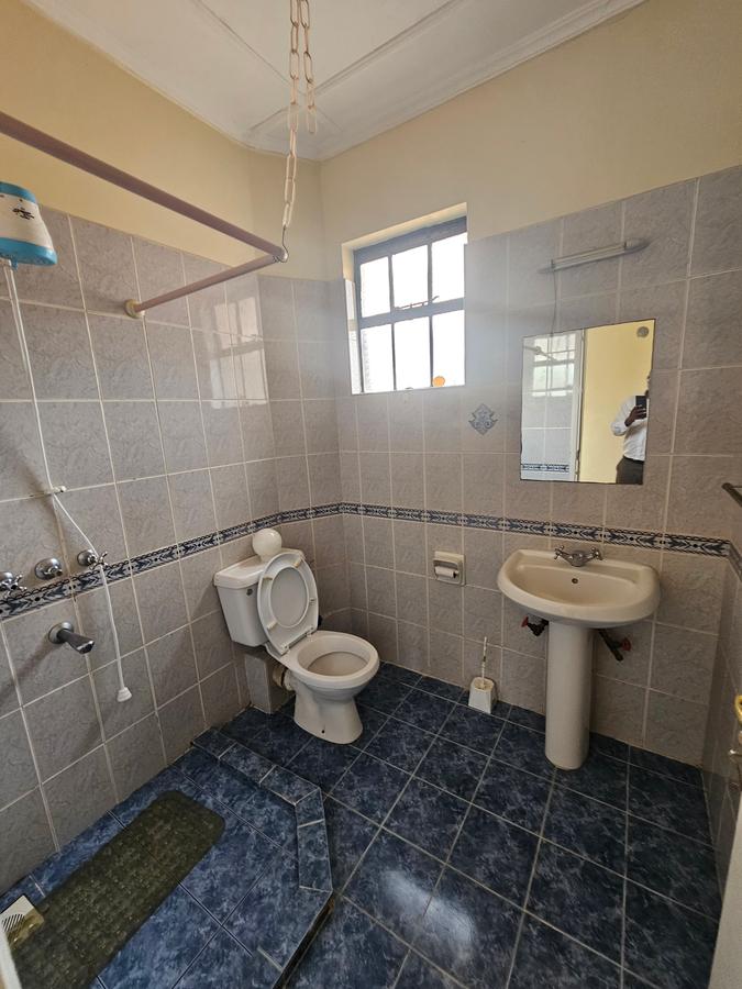 3 Bed Apartment with En Suite at Kilimani - 10