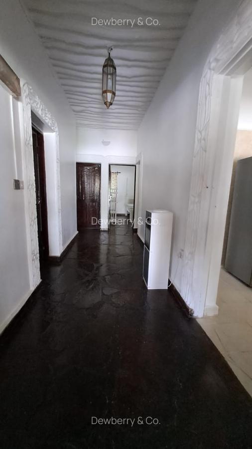 4 Bed Villa with En Suite in Diani - 6