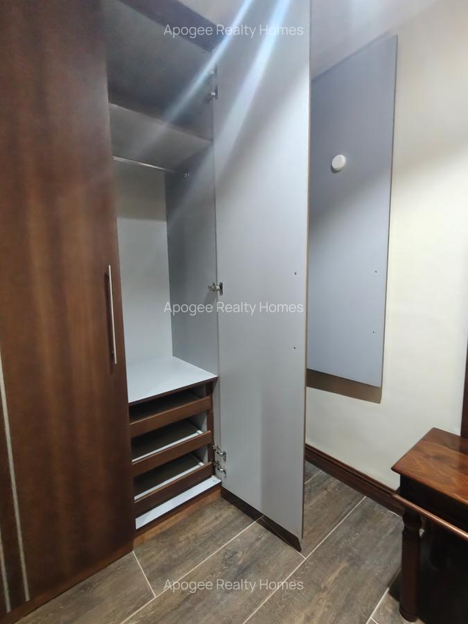 2 Bed House with En Suite at Evergreen - 15