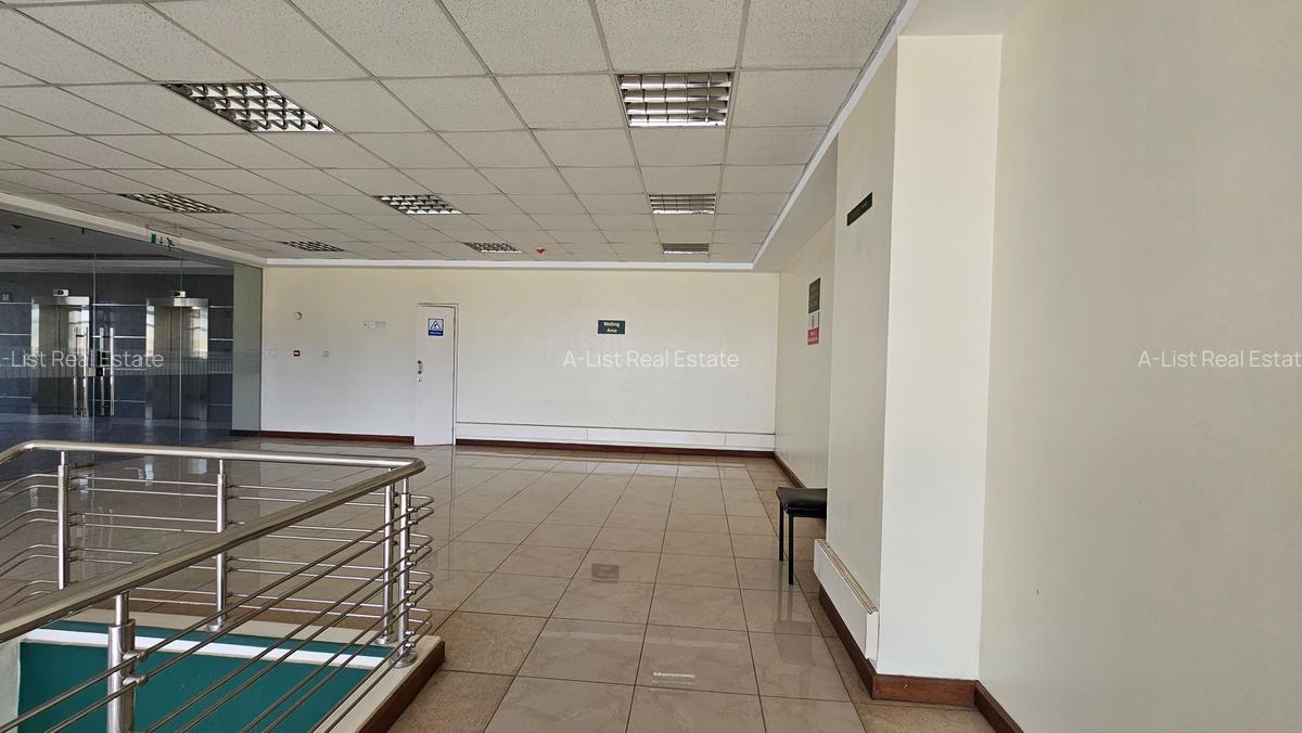 4,400 ft² Commercial Property with Service Charge Included at Upper Hill Area - 3
