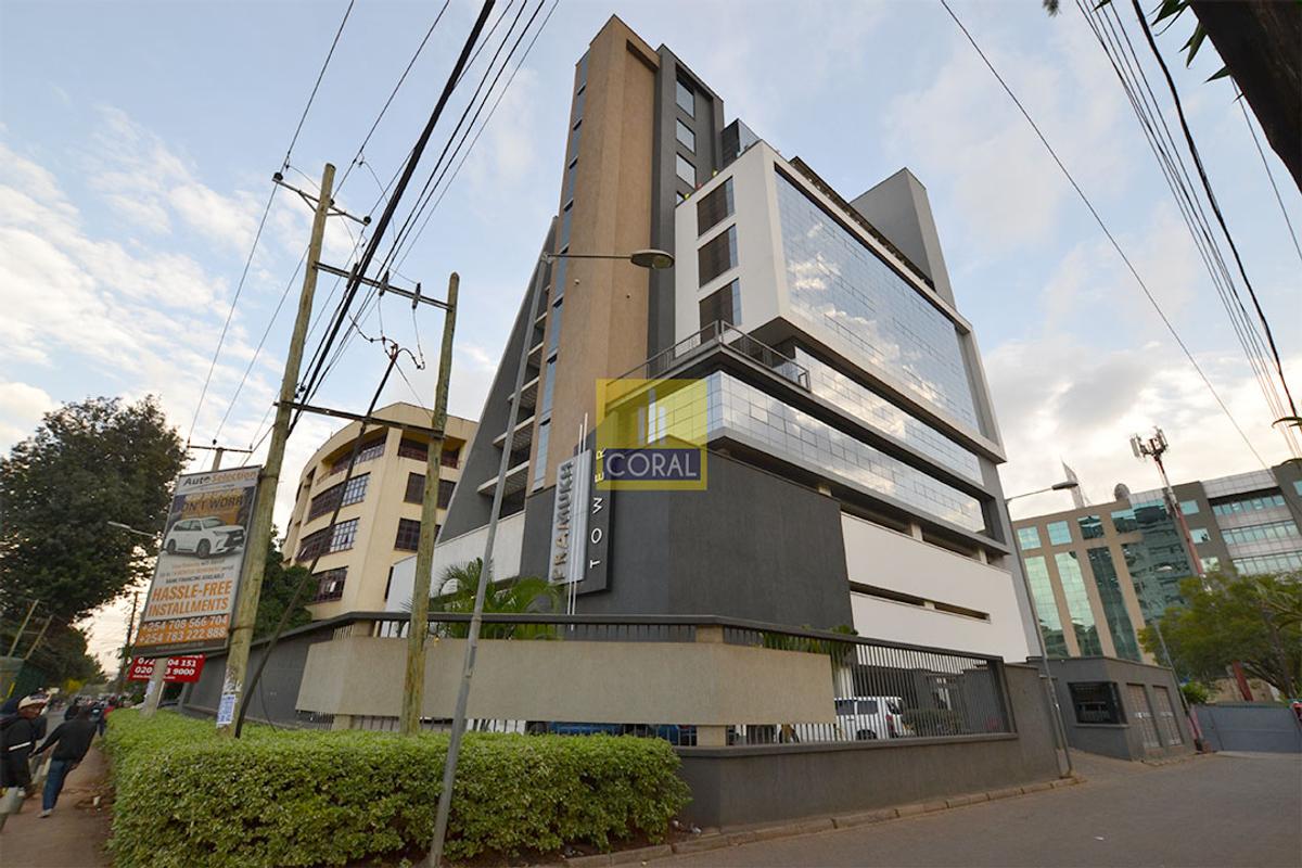 Office with Backup Generator in Westlands Area - 17