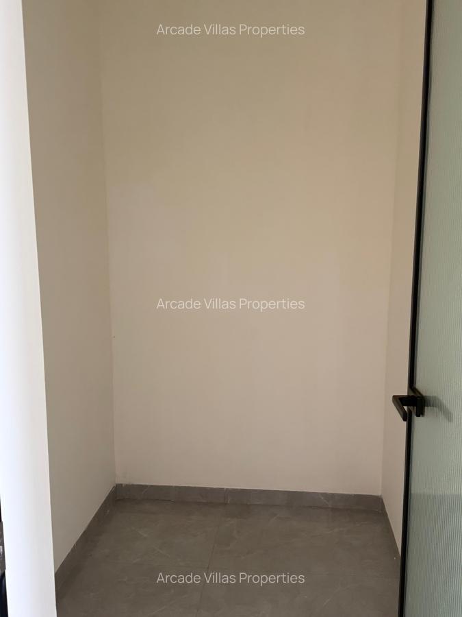 2 Bed Apartment with En Suite in Kilimani - 9