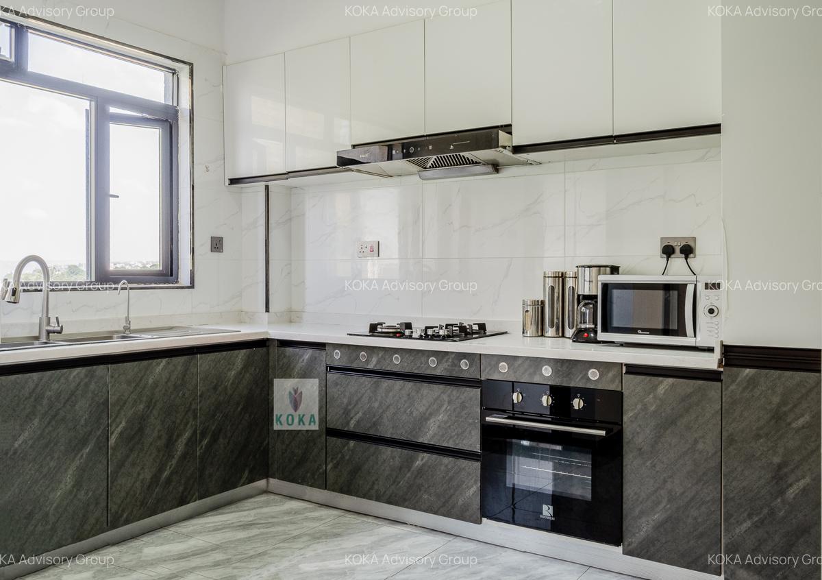 4 Bed Apartment with En Suite in Kilimani - 6