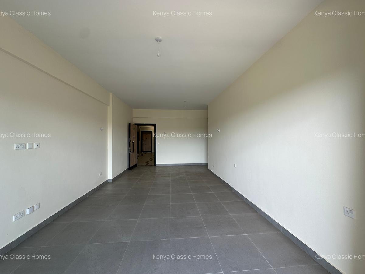 3 Bed Apartment with En Suite at Parklands - 4
