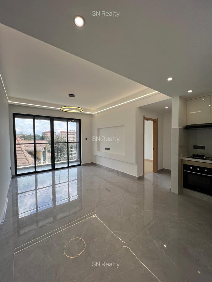1 Bed Apartment with En Suite in Kilimani - 2