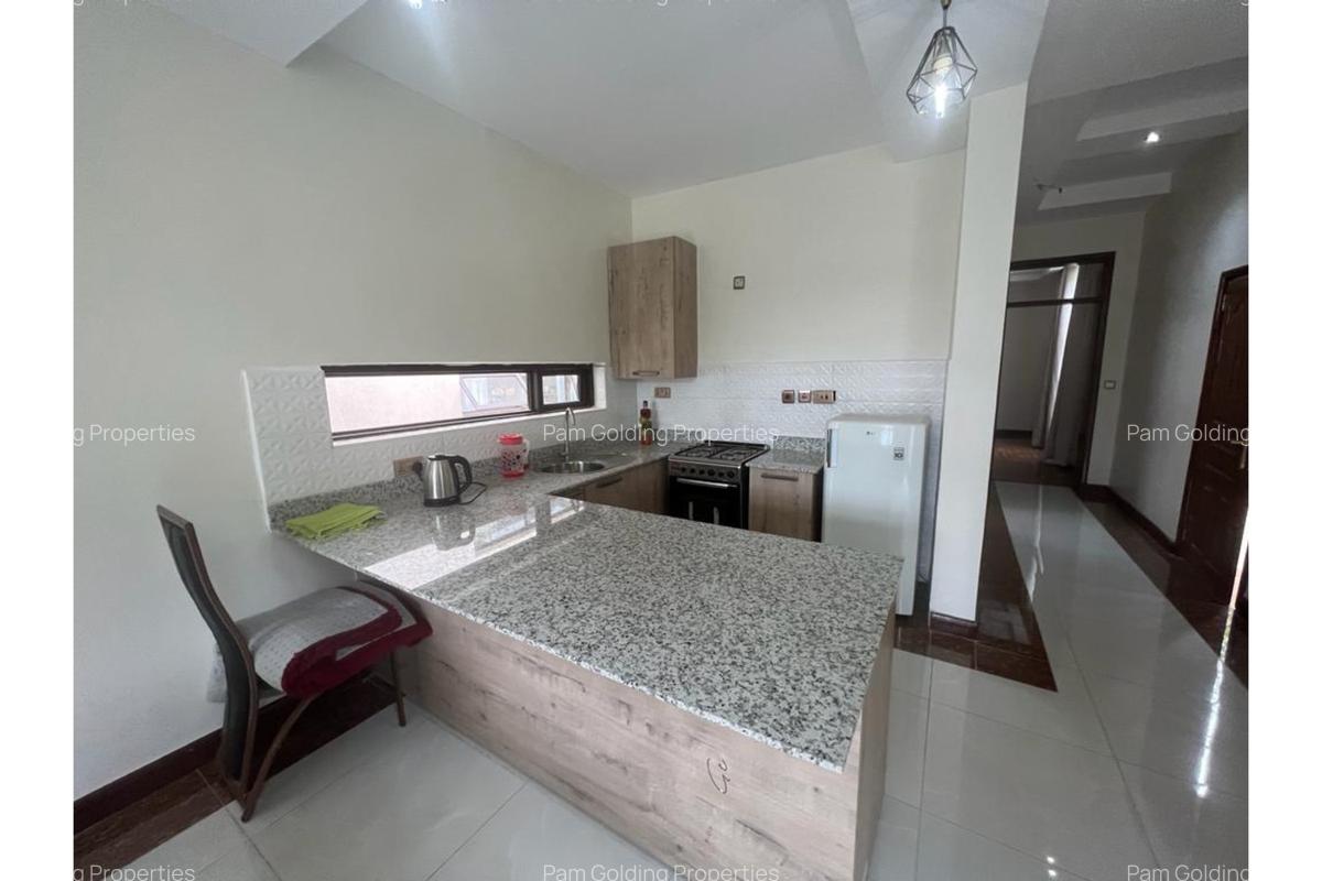 1 Bed House with Garden in Runda - 3