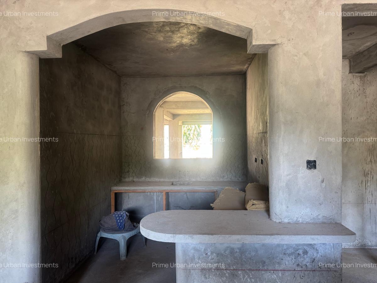 Serviced 10 Bed Apartment with En Suite in Mtwapa - 11