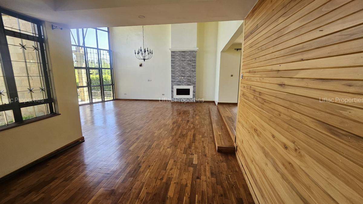 5 Bed Townhouse with En Suite in Runda - 4