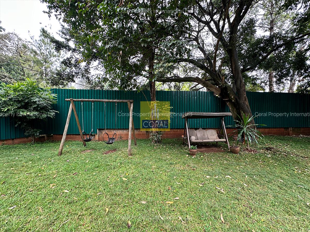 2 Bed Apartment in Brookside - 10