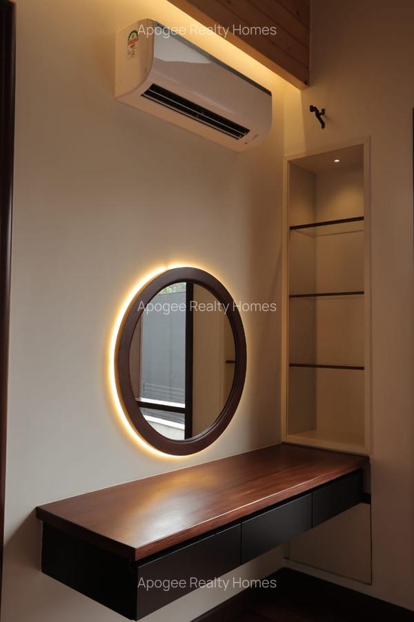 5 Bed House with En Suite at Runda - 11