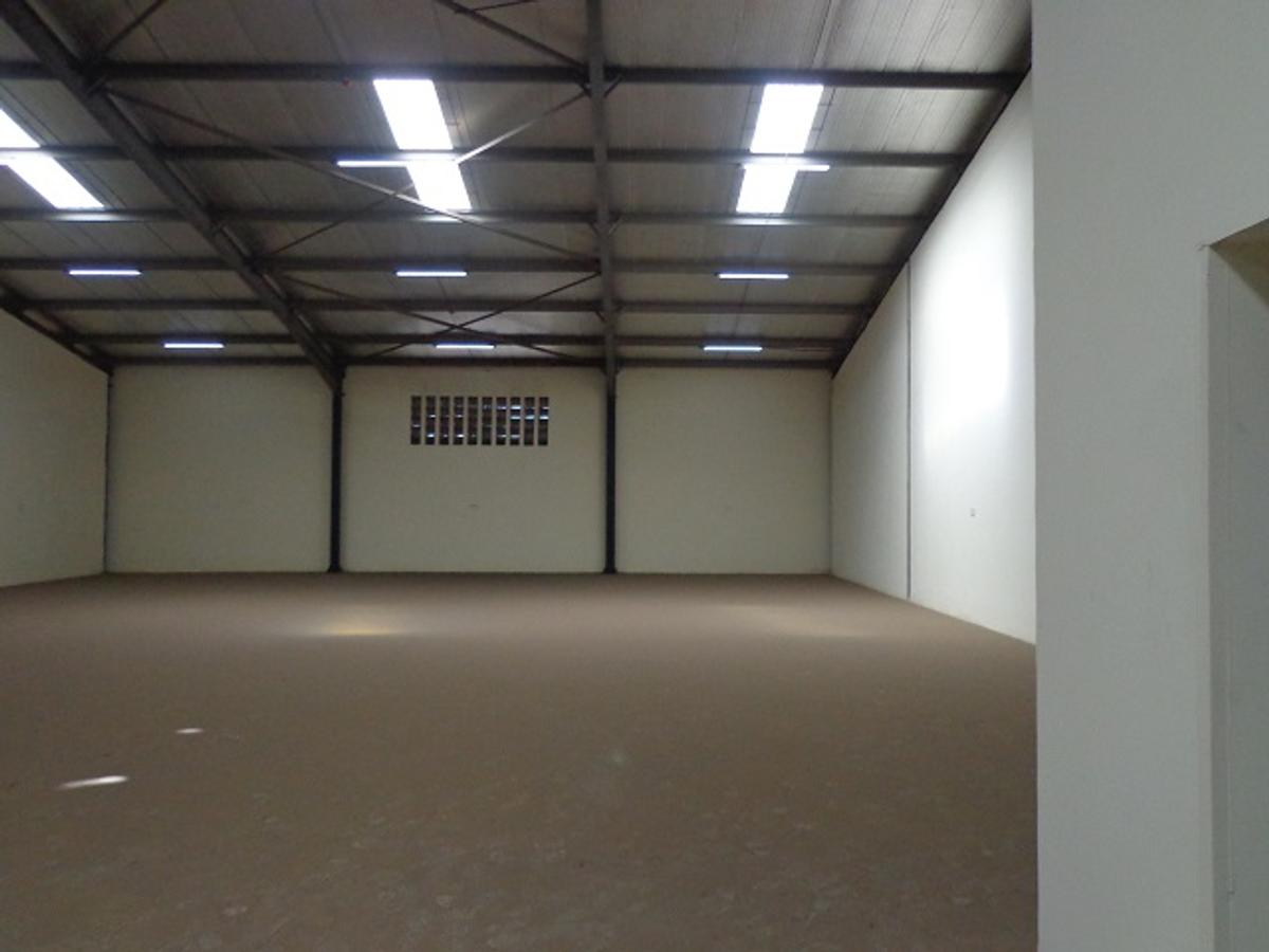 Warehouse with Service Charge Included in Mombasa Road - 12