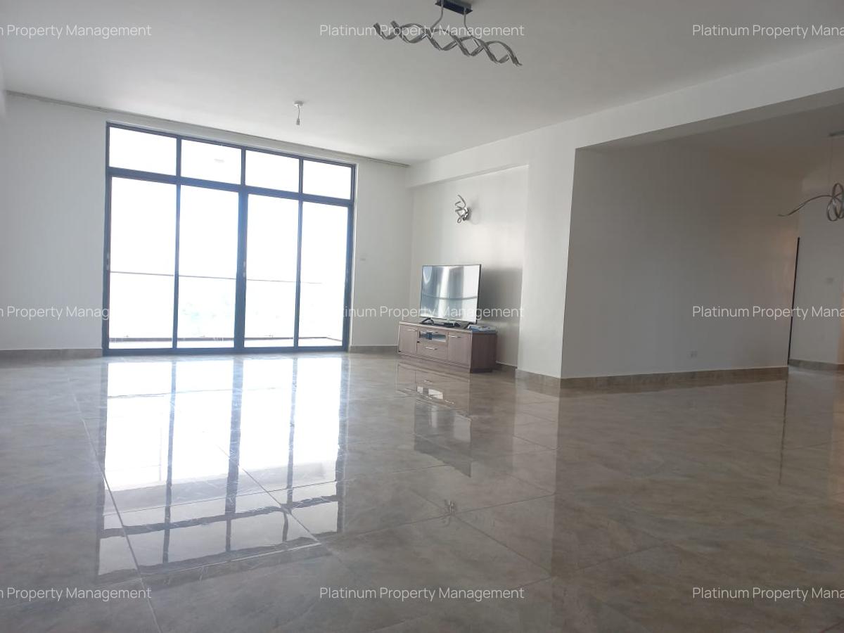 4 Bed Apartment with En Suite at Westlands Rd - 4