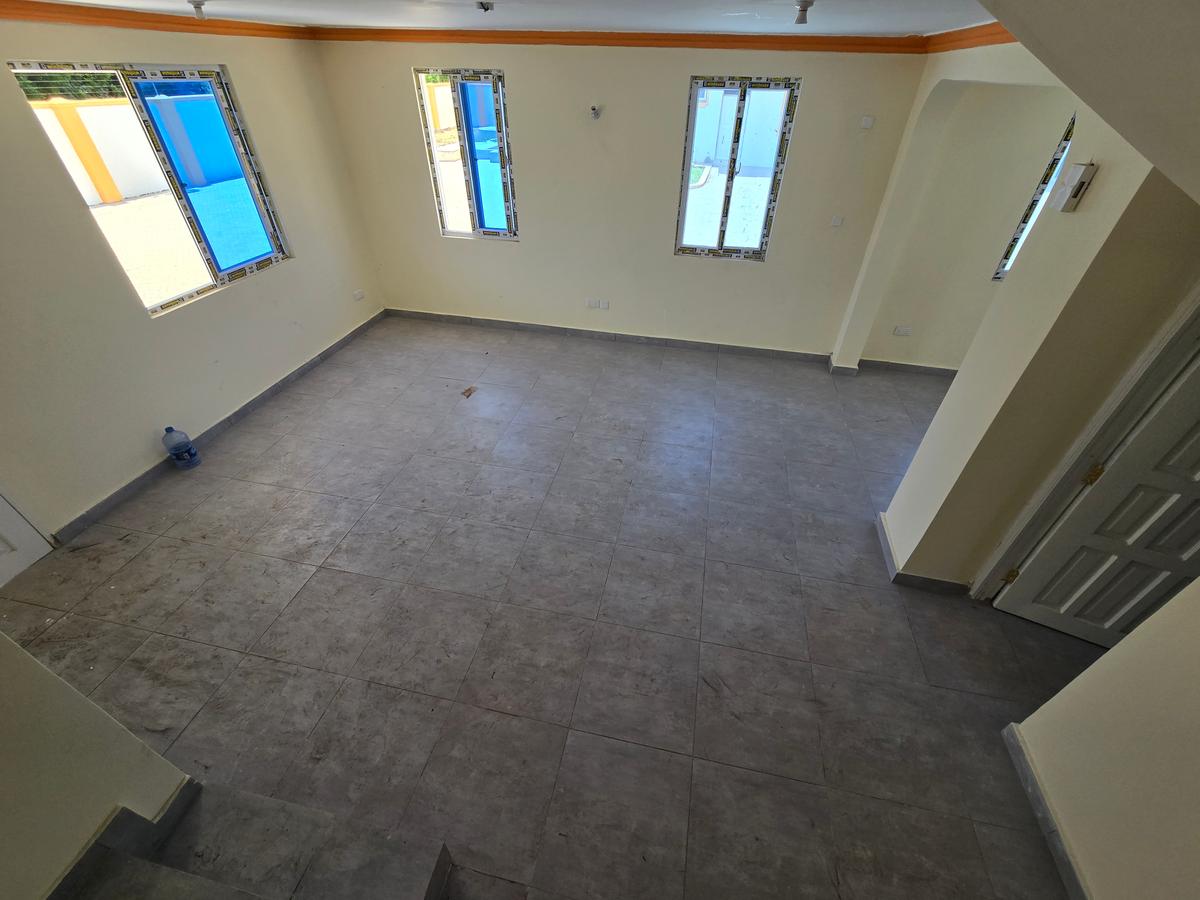 3 Bed Townhouse with En Suite in Mtwapa - 9