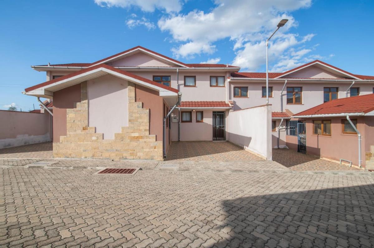 4 Bed Townhouse with En Suite in Athi River - 1