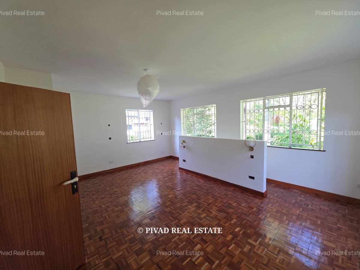 4 Bed House with Staff Quarters in Runda - 9