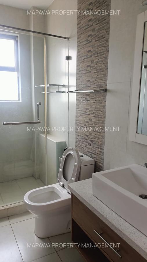 Serviced 4 Bed Apartment with En Suite in Brookside - 7