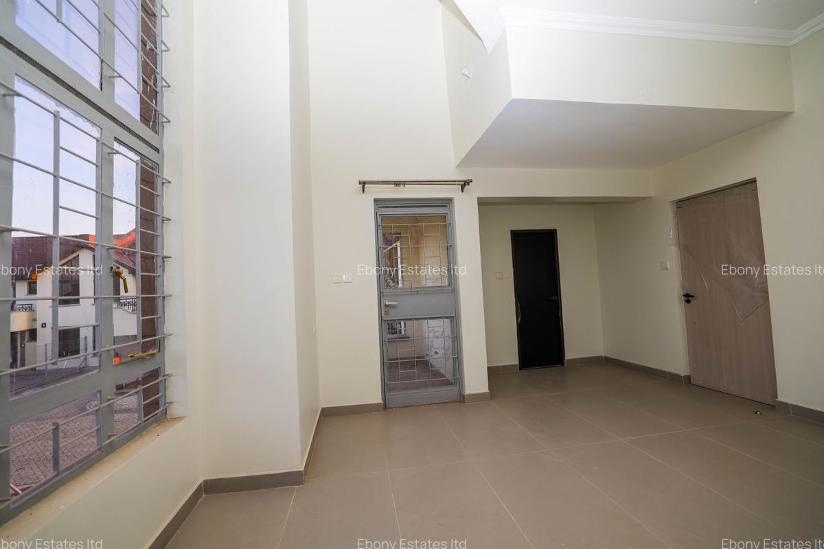 5 Bed Townhouse with En Suite at Enkasiti Kimalat - 3