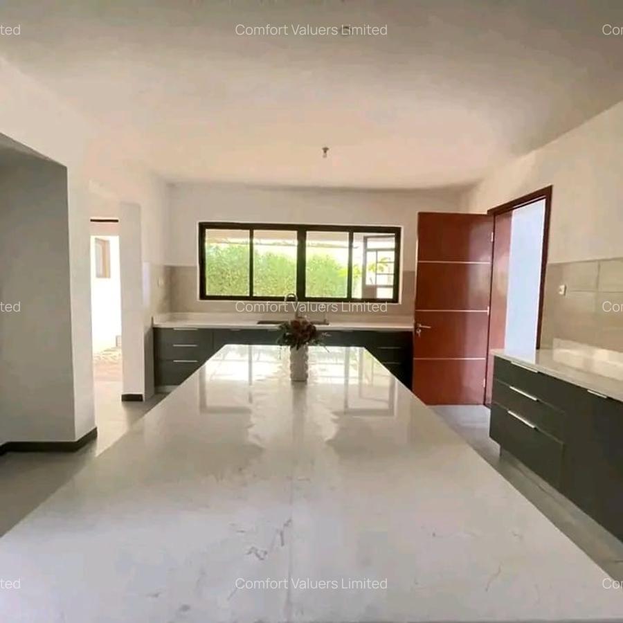 5 Bed House with En Suite at Karen. - 6