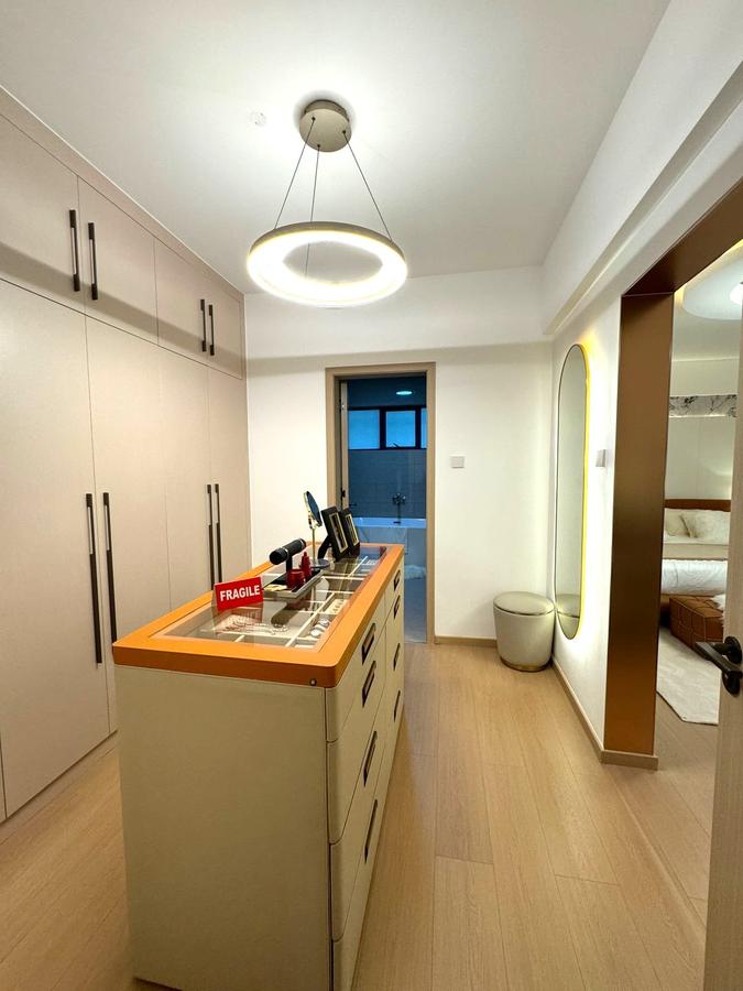 5 Bed Apartment with En Suite at Lavington - 17