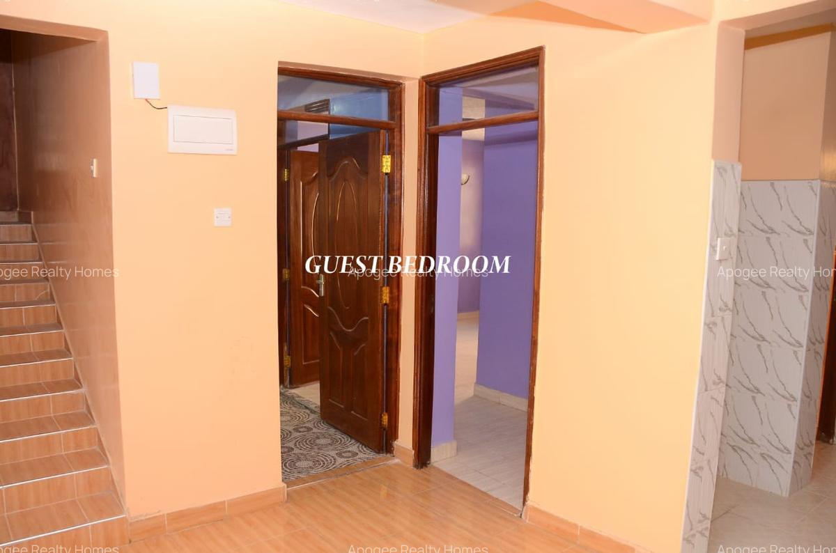 4 Bed House with En Suite at Membley - 6