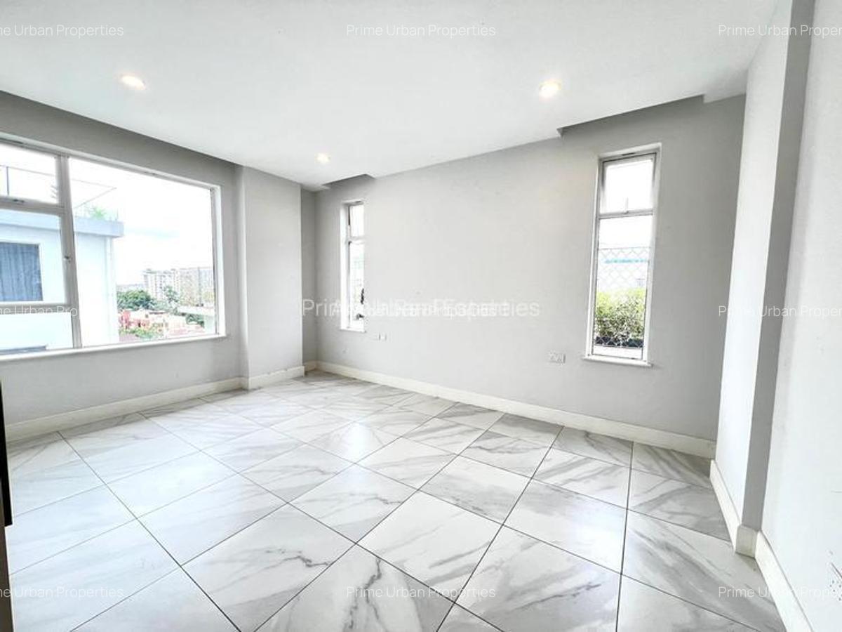 1 Bed Apartment with En Suite in Westlands Area - 20