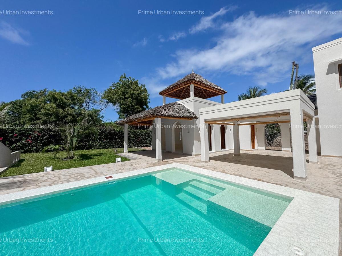 3 Bed House with En Suite in Watamu - 1