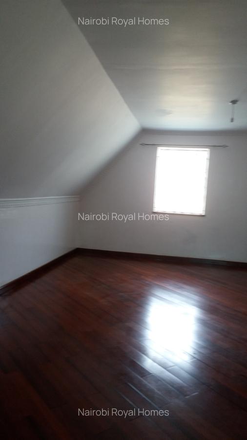 5 Bed Townhouse with En Suite at Convent Drive - 9