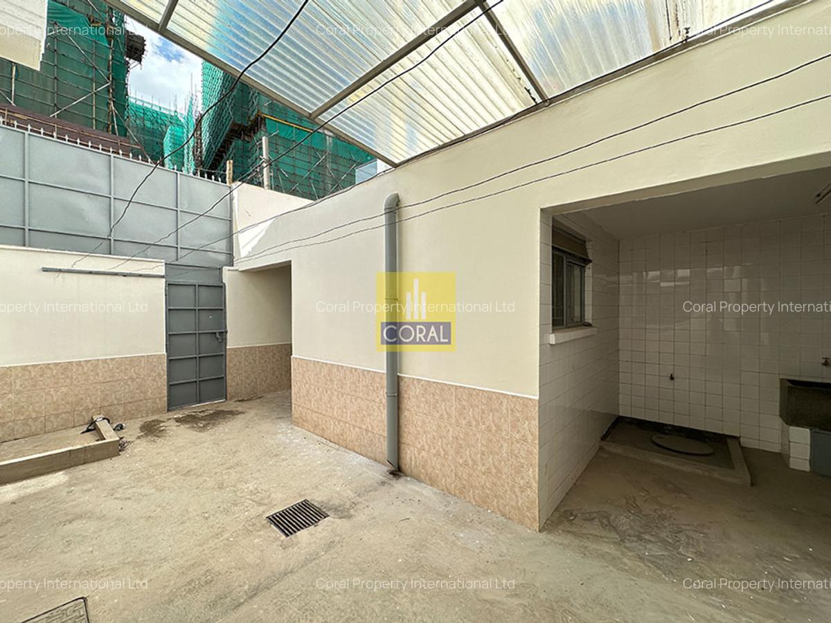 4 Bed Townhouse in Brookside - 18