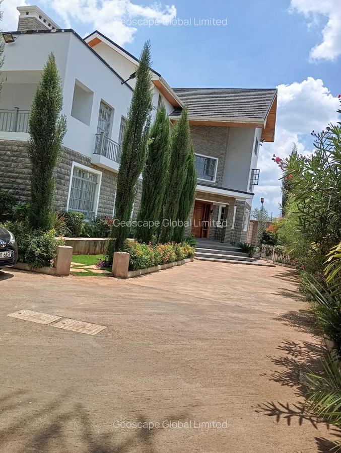 6 Bed House with En Suite in Karen - 4