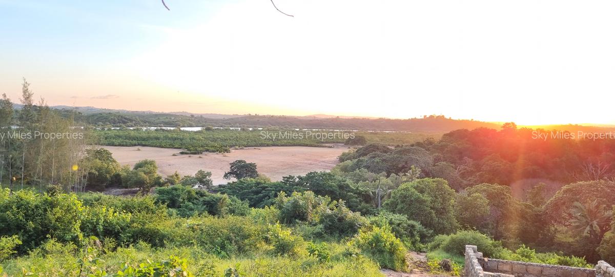 500 m² Land at Creek Side - 2