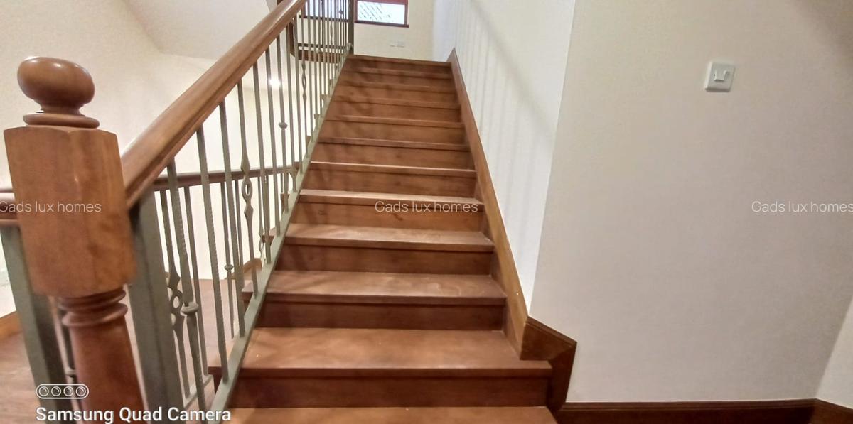 5 Bed Villa with En Suite at Shanzu - 15