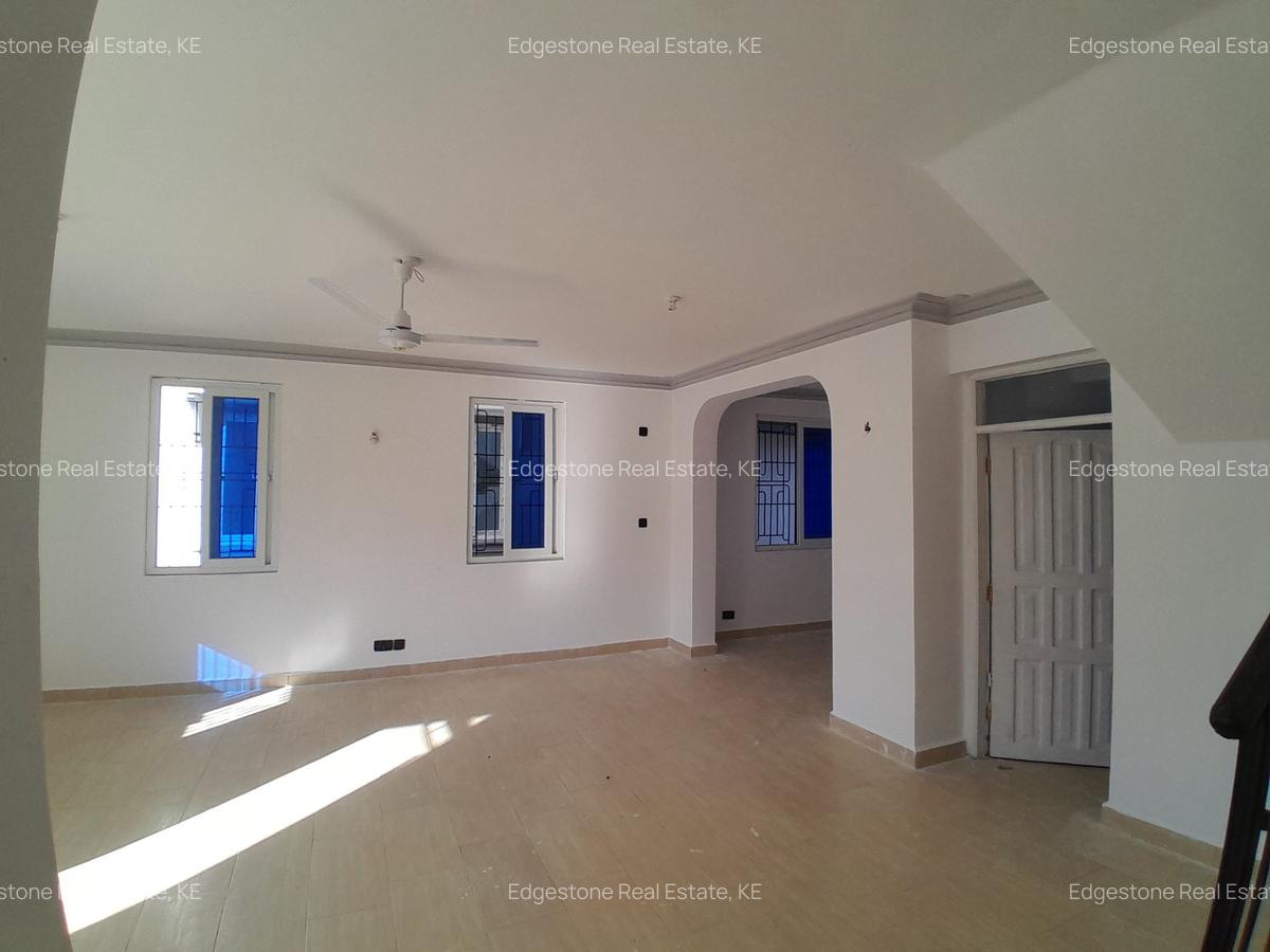 3 Bed Villa with En Suite in Mtwapa - 11