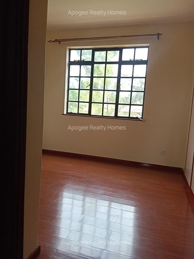 2 Bed Apartment with En Suite at Fourways Junction Estate - 7