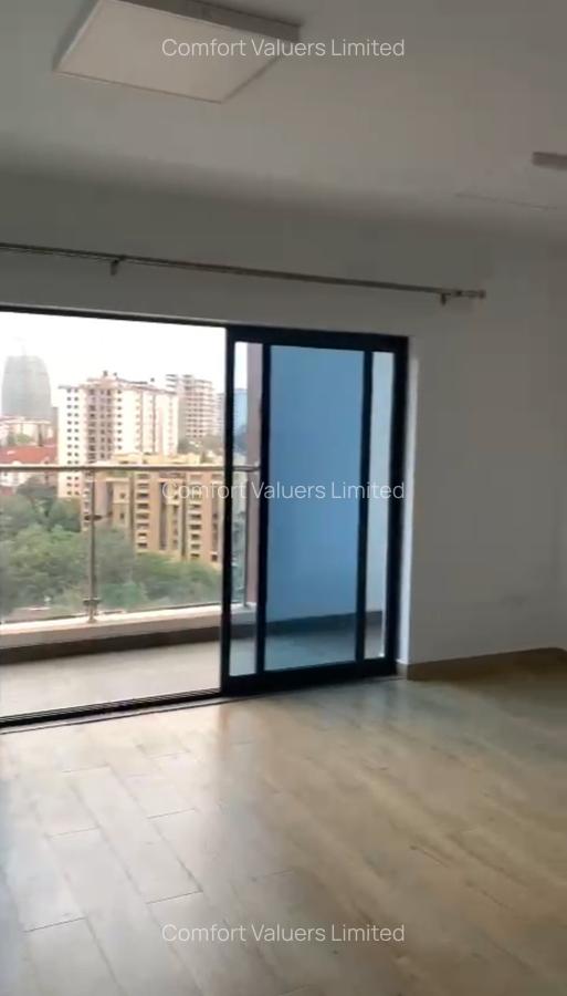 2 Bed Apartment with En Suite at Lavington - 5