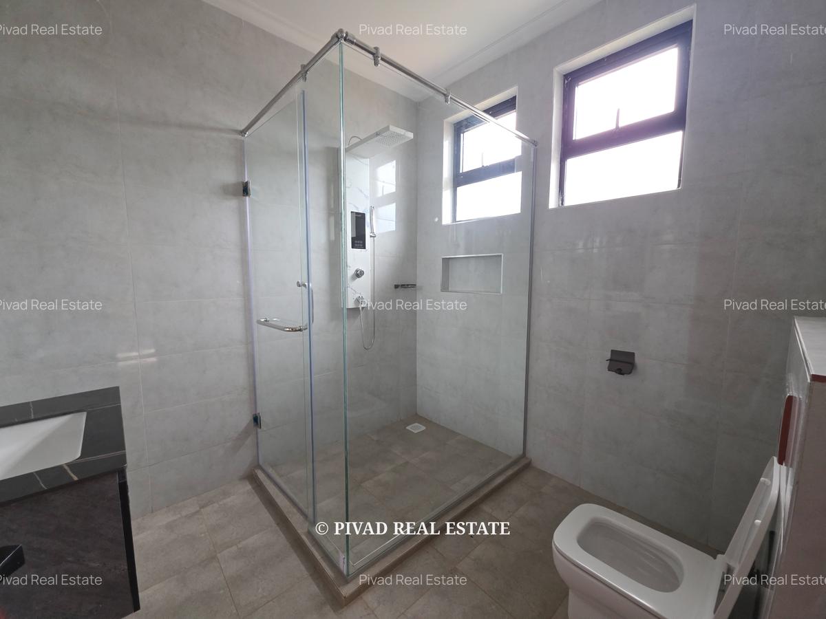 4 Bed Townhouse with Garden in Kiambu Road - 9