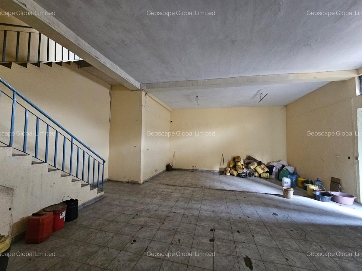 3,500 ft² Warehouse with Backup Generator in Industrial Area - 8