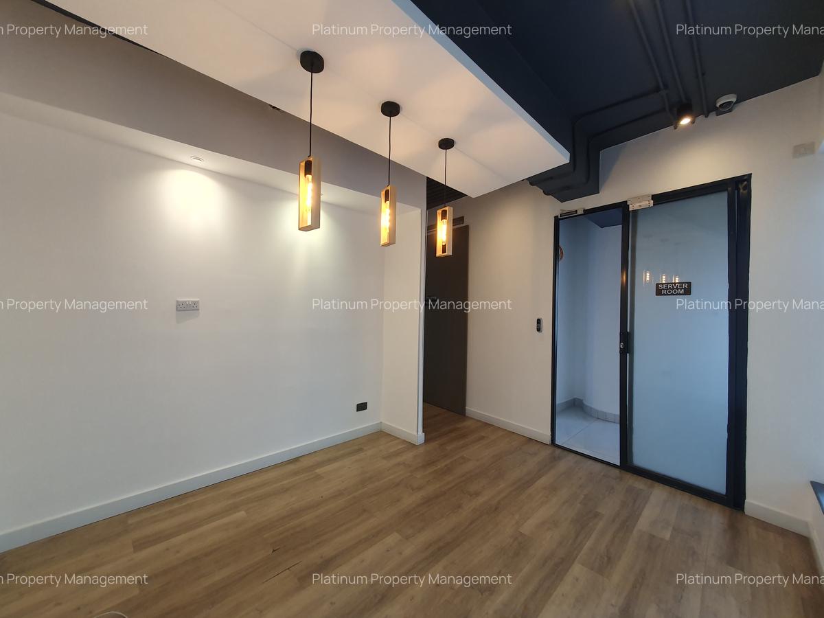 2,030 ft² Commercial Property with Service Charge Included at Parklands Rd - 4