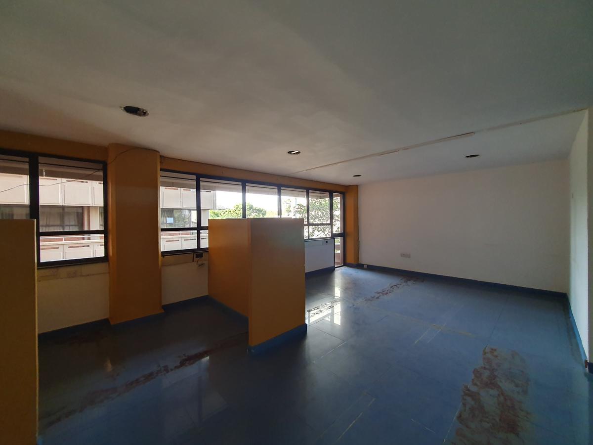 1,200 ft² Office with Service Charge Included at The Crescent - 8