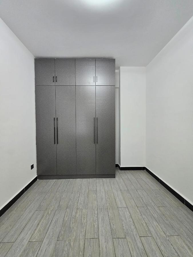 2 Bed House with En Suite in Lavington - 7