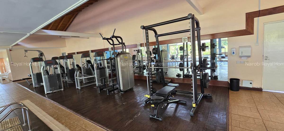 4 Bed House with En Suite at Magnolia Lakeside - 9