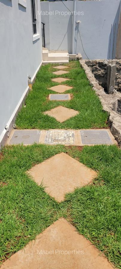 3 Bed House with En Suite at Kimbo - 5