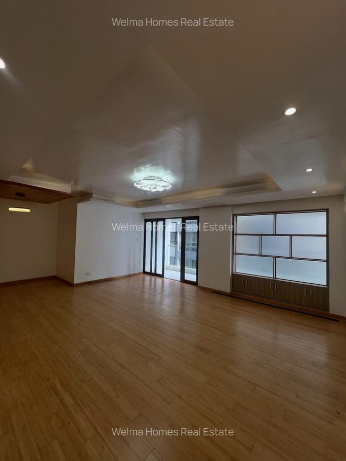 3 Bed Apartment with En Suite in Kileleshwa - 4