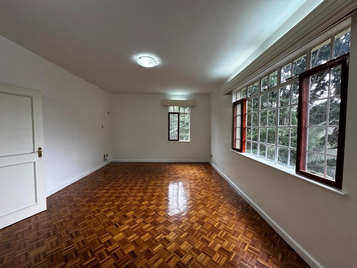 Serviced 4 Bed Apartment with En Suite in Muthaiga - 12