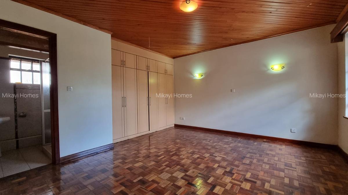 5 Bed Townhouse with En Suite in Kileleshwa - 12