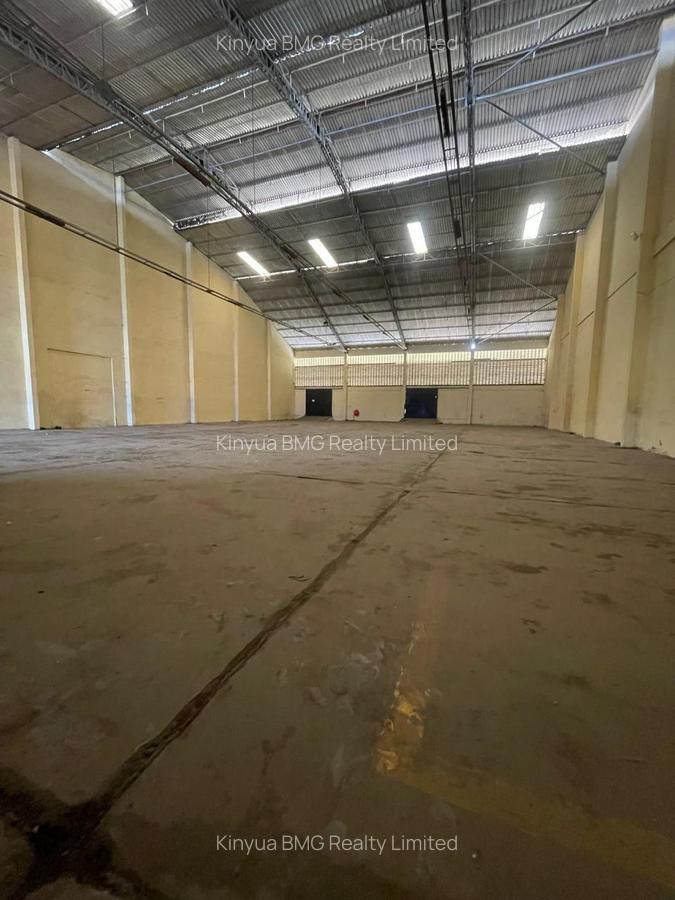 95,000 ft² Warehouse with Parking in Changamwe - 3