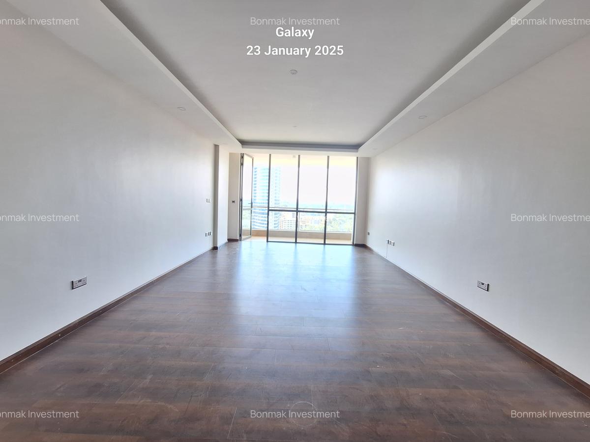 3 Bed Apartment with En Suite at Brookside Drive - 12