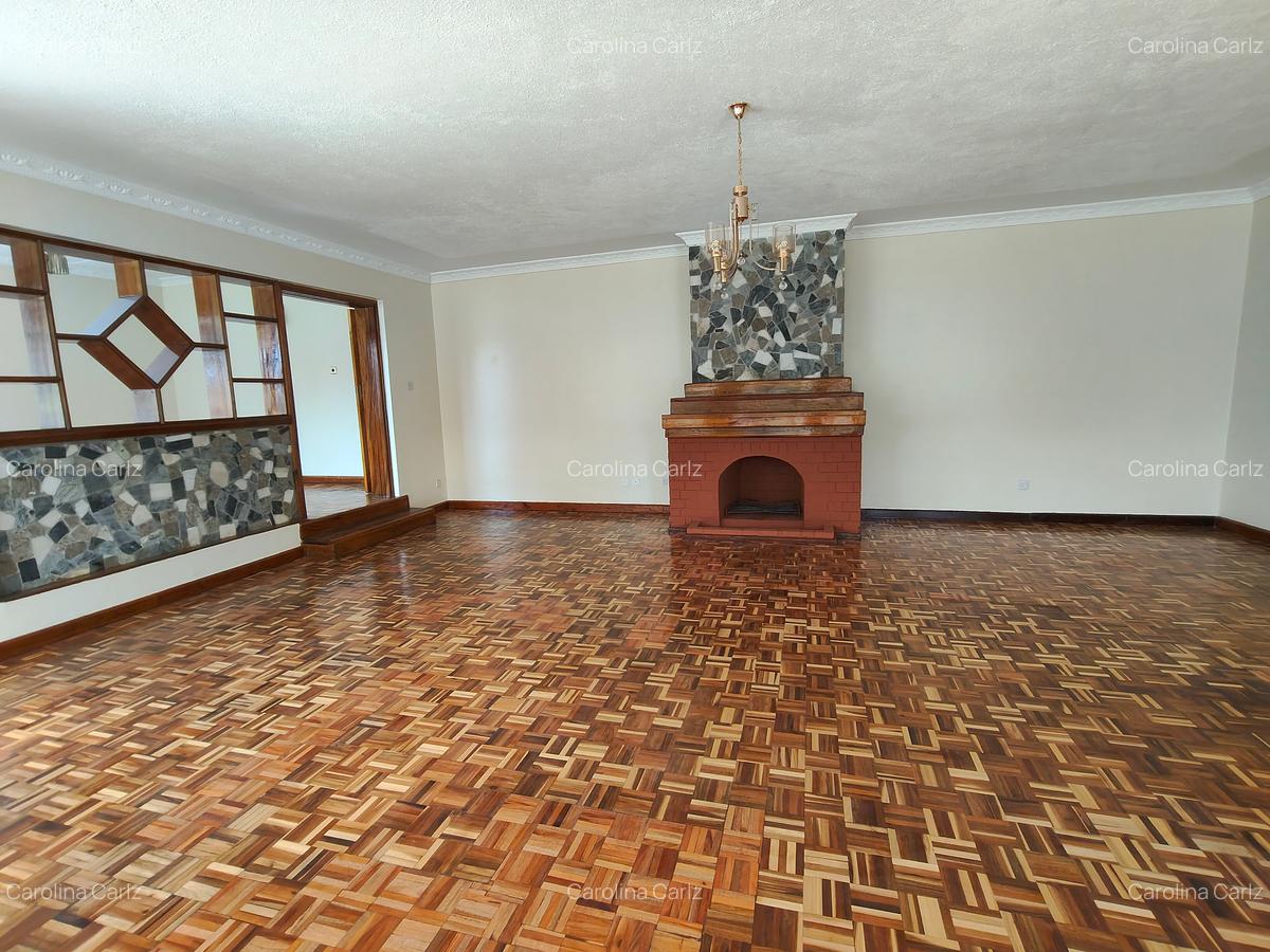 4 Bed Townhouse with En Suite at Loresho - 17