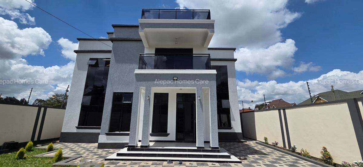 4 Bed House with En Suite at Eastern Bypass - 2